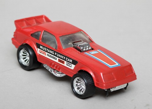 Tootsietoy mustang funny car - mustang,